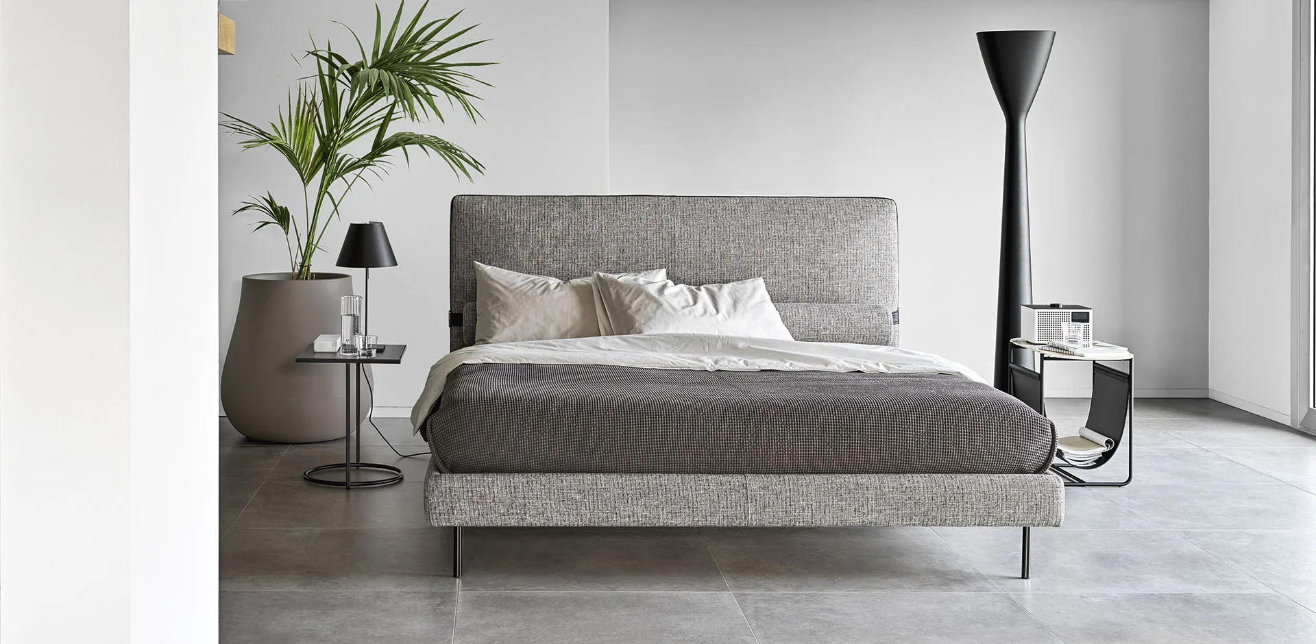 Calligaris Grey Bed