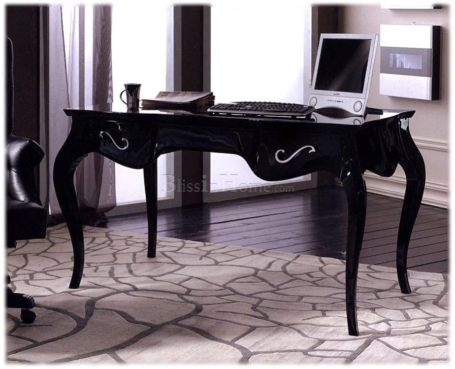 Dark colored writing tables from Seven Sedie