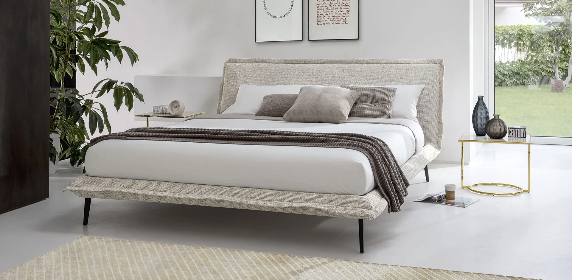 Calligaris White Bed