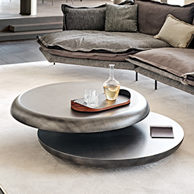 Oval shaped coffee table Cattelan Italia