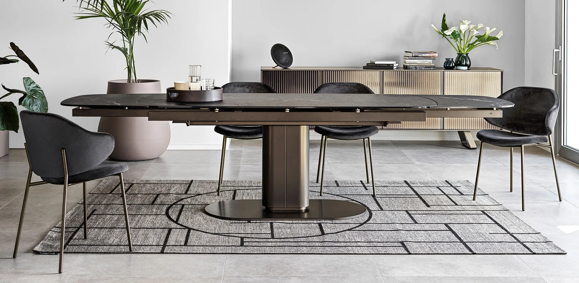 Calligaris Brand Grey Table and Chairs